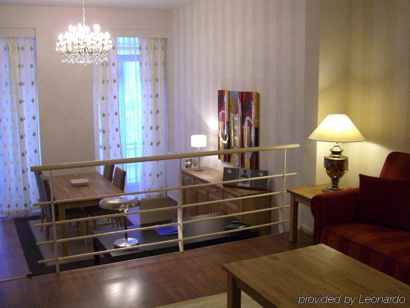בריסל Thon Residence Florence Aparthotel מראה חיצוני תמונה