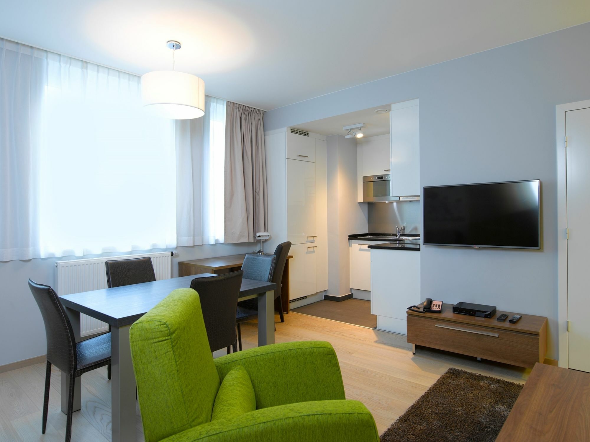 בריסל Thon Residence Florence Aparthotel מראה חיצוני תמונה